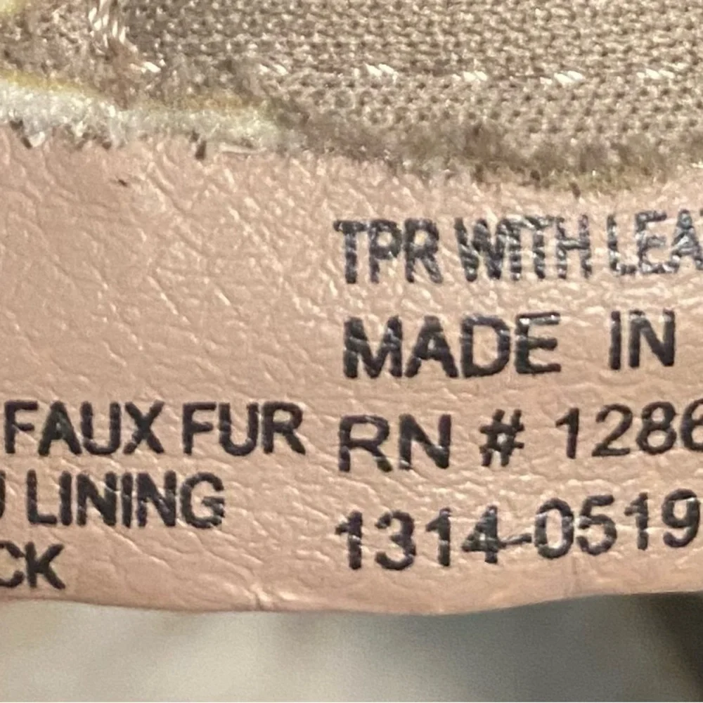 Steve Madden Jxeenia Faux Fur Boots Size 1 Mauve Color With Zippers